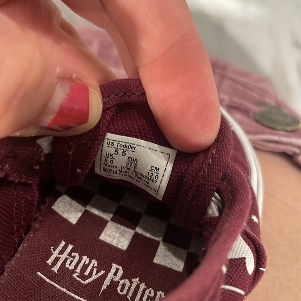 Harry Potter Vans - Picture 3 of 4